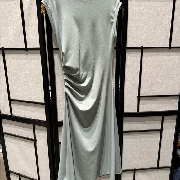 OGL Sleeveless Blue Midi Dress - Picture 2 of 3